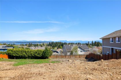 Photo 6 at 610 Mariner Drive, Willow Point, Campbell River