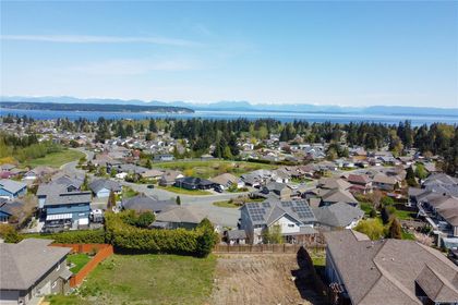 Photo 8 at 610 Mariner Drive, Willow Point, Campbell River