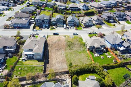 Photo 12 at 610 Mariner Drive, Willow Point, Campbell River