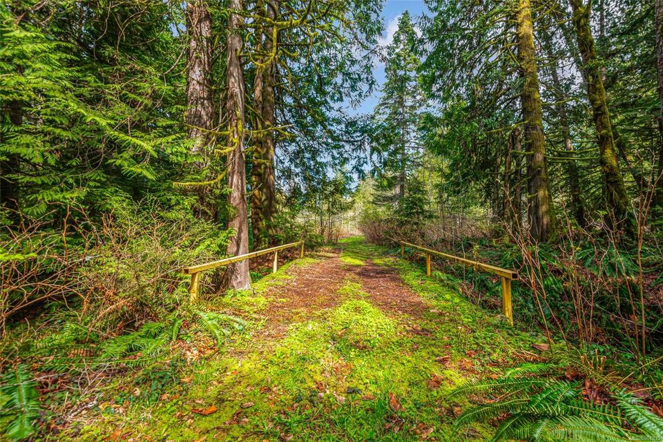 Photo 4 at Lot 13 W Island Highway, Bowser/Deep Bay, Parksville/Qualicum Photo 4 at Lot 13 W Island Highway, Bowser/Deep Bay, Parksville/Qualicum