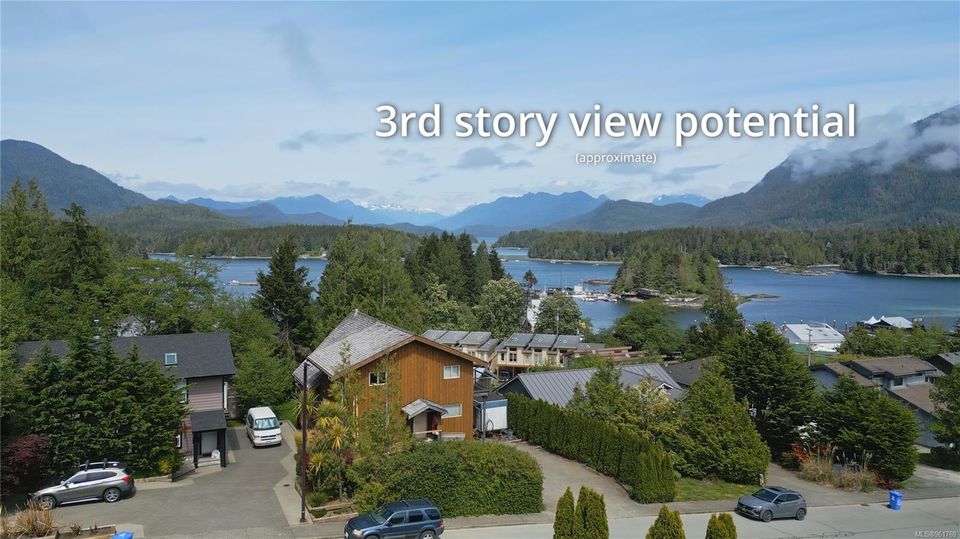 Photo 3 at 603 Pfeiffer Crescent, Tofino, Port Alberni