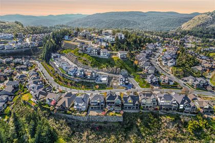 Photo 2 at 2181 Navigators Rise, Bear Mountain, Langford