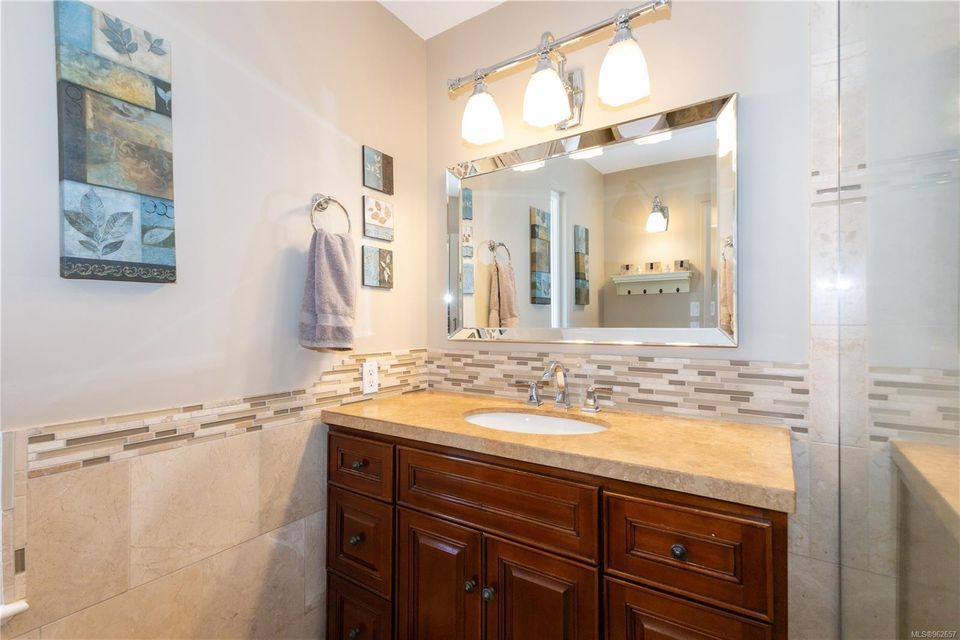 Photo 33 at 321 Carnegie Street, Campbell River Central, Campbell River