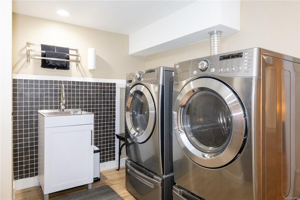 Photo 43 at 321 Carnegie Street, Campbell River Central, Campbell River