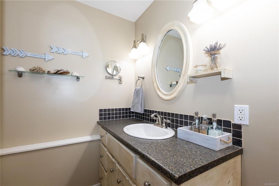 Photo 53 at 321 Carnegie Street, Campbell River Central, Campbell River