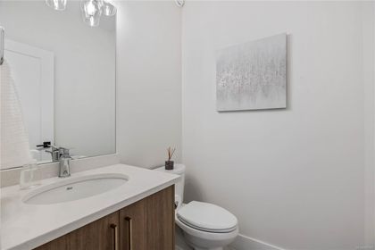 Photo 5 at 14A - 387 Arizona Drive, Willow Point, Campbell River