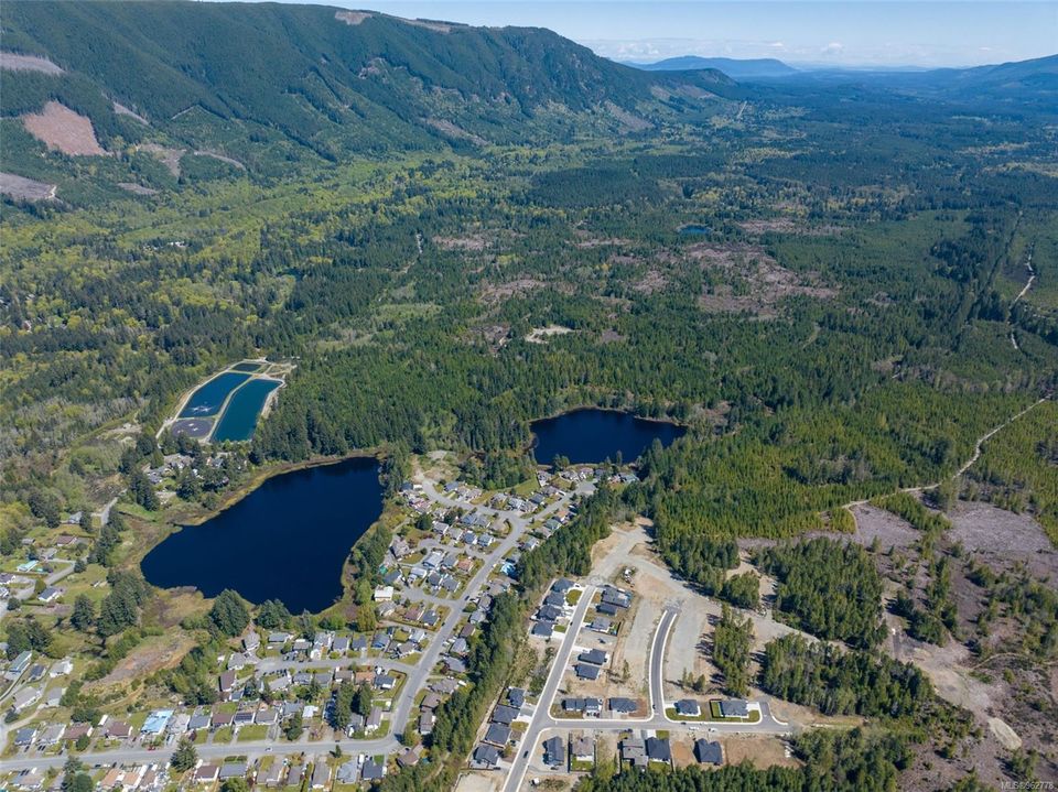 Photo 16 at 143 Maplewood Rise, Lake Cowichan, Duncan