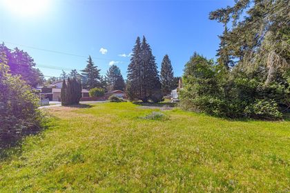 Photo 12 at 2766/2768 - 2770 / 2774 Grainger Road, Fairway, Langford