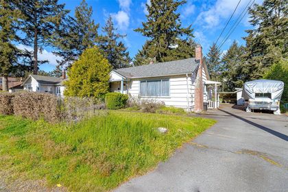 Photo 13 at 2766/2768 - 2770 / 2774 Grainger Road, Fairway, Langford