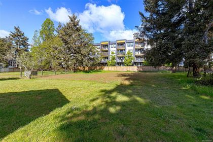 Photo 19 at 2766/2768 - 2770 / 2774 Grainger Road, Fairway, Langford