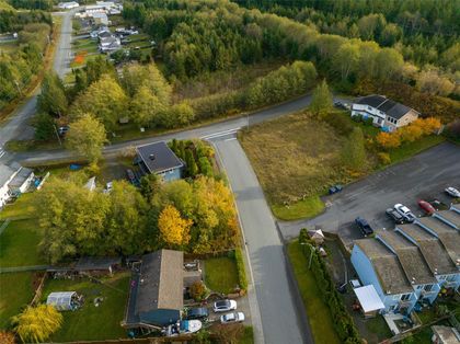 Photo 5 at 5200 Fanshawe Street, Port Hardy, North Island