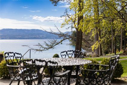 Photo 12 at 605 Towner Park Road, Deep Cove, North Saanich