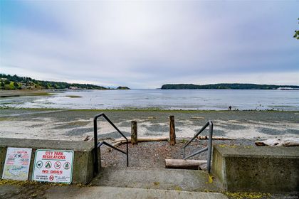 Photo 47 at 2725 Departure Bay Road, Departure Bay, Nanaimo