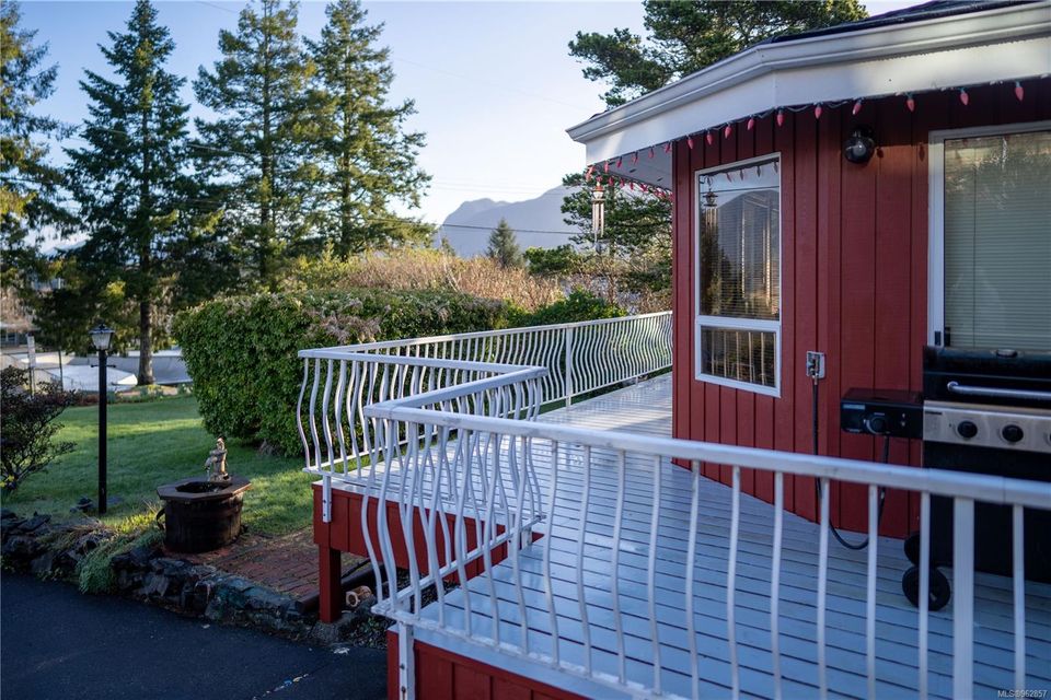 Photo 21 at 375 Neill Street, Tofino, Port Alberni