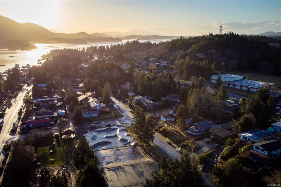Photo 28 at 375 Neill Street, Tofino, Port Alberni