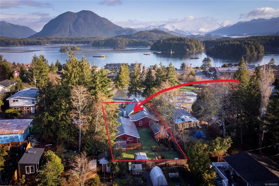 Photo 32 at 375 Neill Street, Tofino, Port Alberni