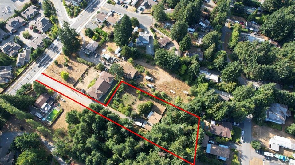 Photo 2 at 6084 Metral Drive, Pleasant Valley, Nanaimo