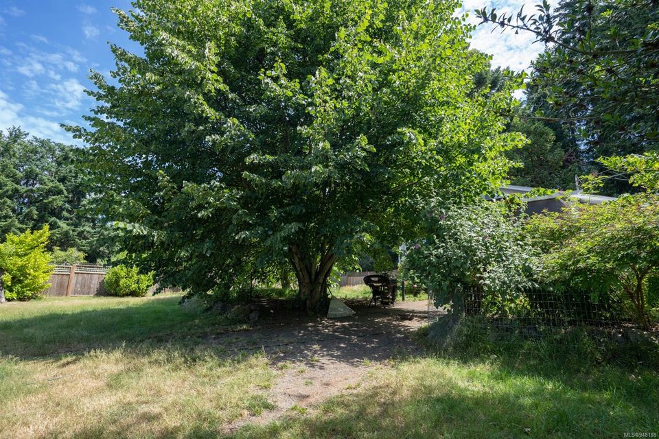 Photo 4 at 6084 Metral Drive, Pleasant Valley, Nanaimo