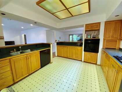 Photo 9 at 450 Neill Street, Tofino, Port Alberni