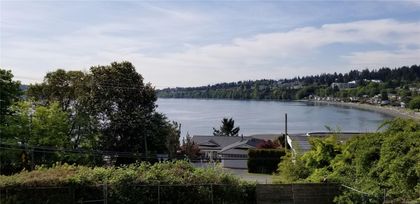 Photo 9 at 1100 Friar Tuck Way, Departure Bay, Nanaimo
