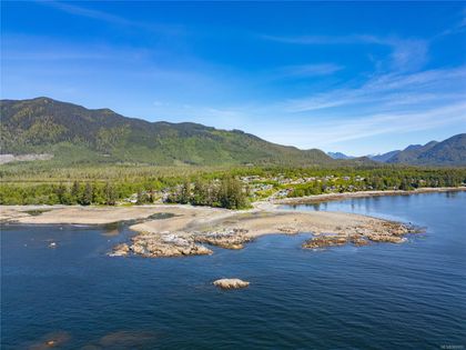 Photo 3 at 1009 Beach Road, Salmon Beach, Port Alberni
