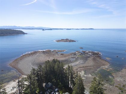 Photo 8 at 1009 Beach Road, Salmon Beach, Port Alberni