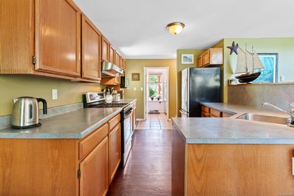 Photo 10 at 131 Garden Street, Ucluelet, Port Alberni