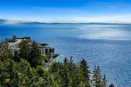 Photo 8 at 1090 Silver Spray Drive, Silver Spray, Sooke