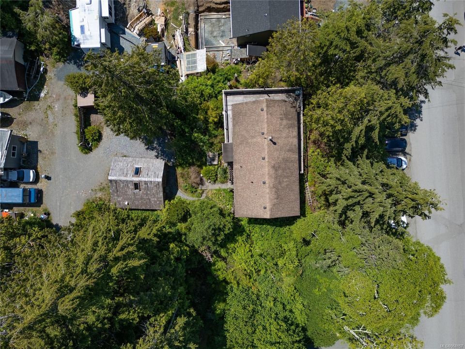 Photo 8 at 251 Campbell Street, Tofino, Port Alberni