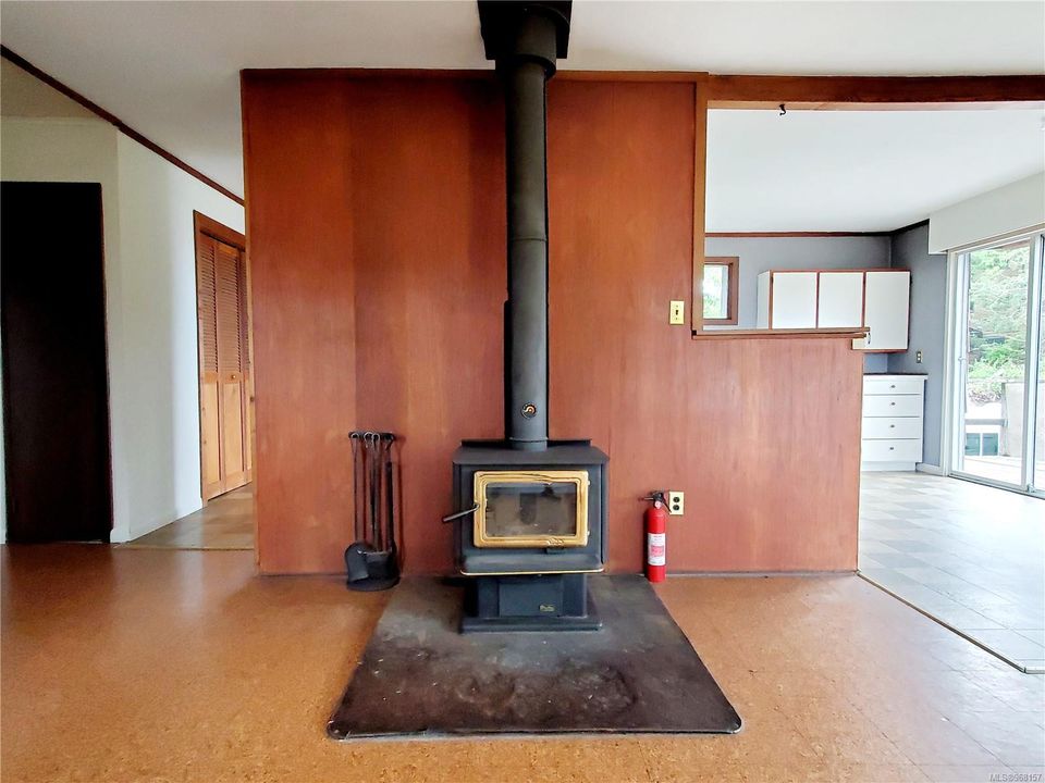 Photo 10 at 251 Campbell Street, Tofino, Port Alberni