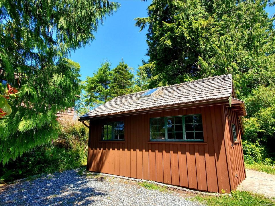Photo 25 at 251 Campbell Street, Tofino, Port Alberni
