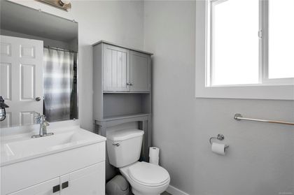 Photo 18 at A - 925 Watson Crescent, Campbell River North, Campbell River