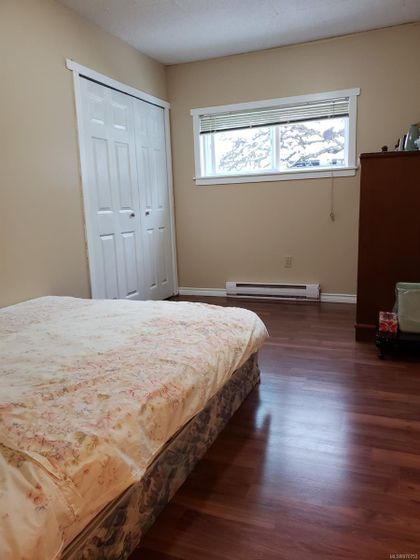 Photo 12 at 908 5th Street, Courtenay City, Comox Valley