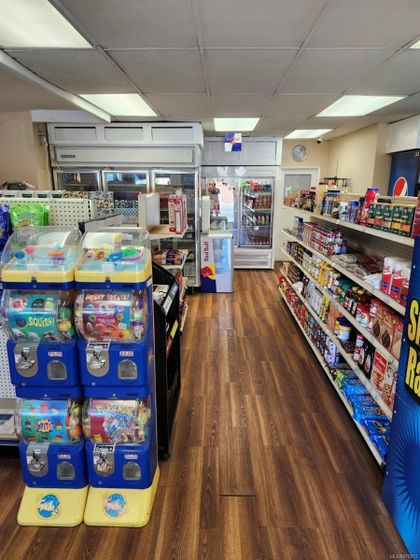 Photo 20 at 908 5th Street, Courtenay City, Comox Valley