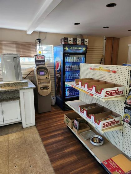 Photo 22 at 908 5th Street, Courtenay City, Comox Valley