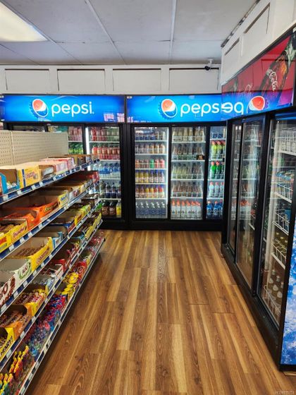 Photo 27 at 908 5th Street, Courtenay City, Comox Valley