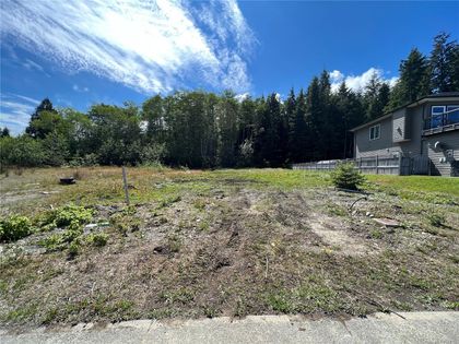 Photo 1 at 6230 Hunt Street, Port Hardy, North Island