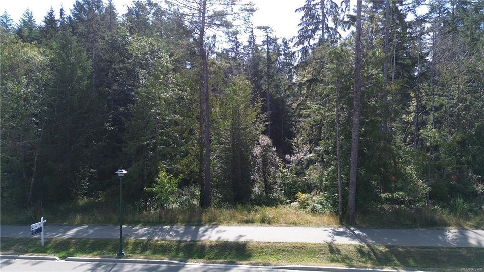 Photo 2 at 6891 Ridgecrest Road, Broomhill, Sooke