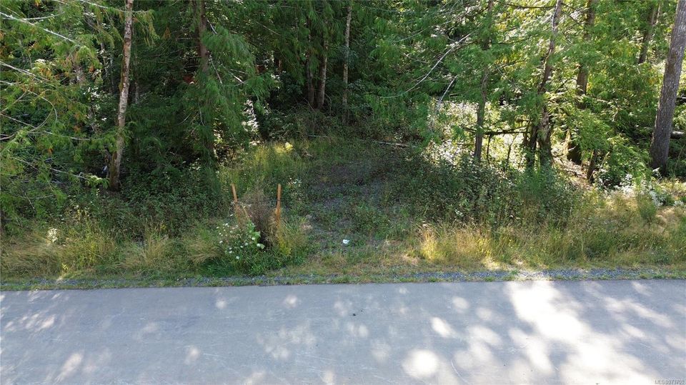 Photo 6 at 6891 Ridgecrest Road, Broomhill, Sooke