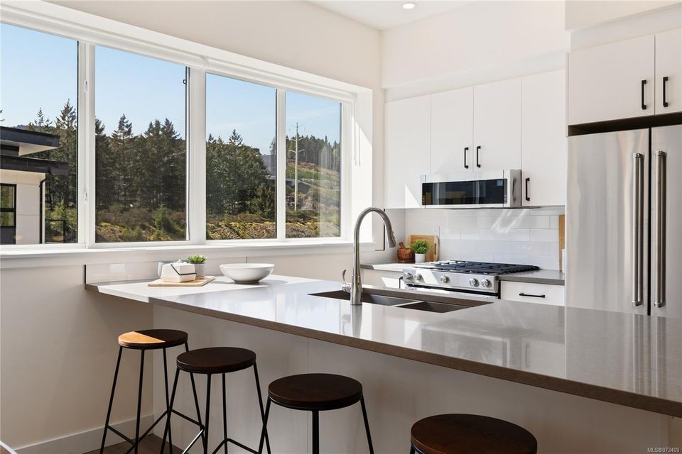 Photo 6 at 2821 Caster Place, Langford Lake, Langford