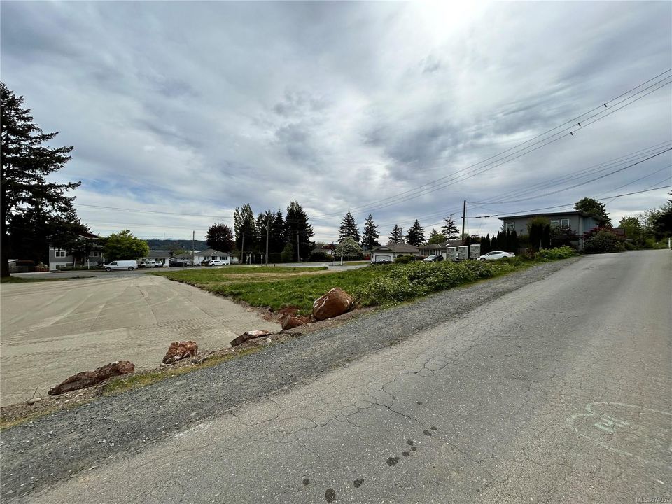 Photo 16 at 702 Alder Street, Campbell River Central, Campbell River