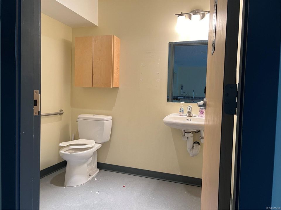 Photo 7 at 103 - 1629 Townsite Road, Central Nanaimo, Nanaimo