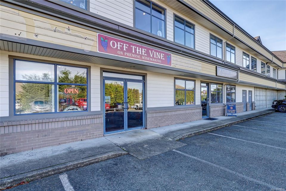 Photo 4 at 106 - 5070 Uplands Drive, North Nanaimo, Nanaimo