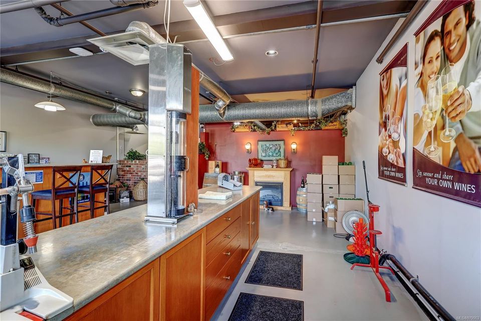 Photo 10 at 106 - 5070 Uplands Drive, North Nanaimo, Nanaimo