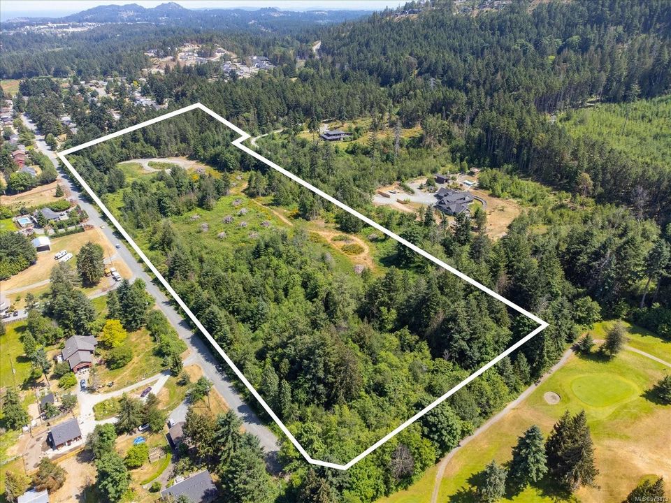 Photo 4 at 7555 Fernmar Road, Upper Lantzville, Nanaimo