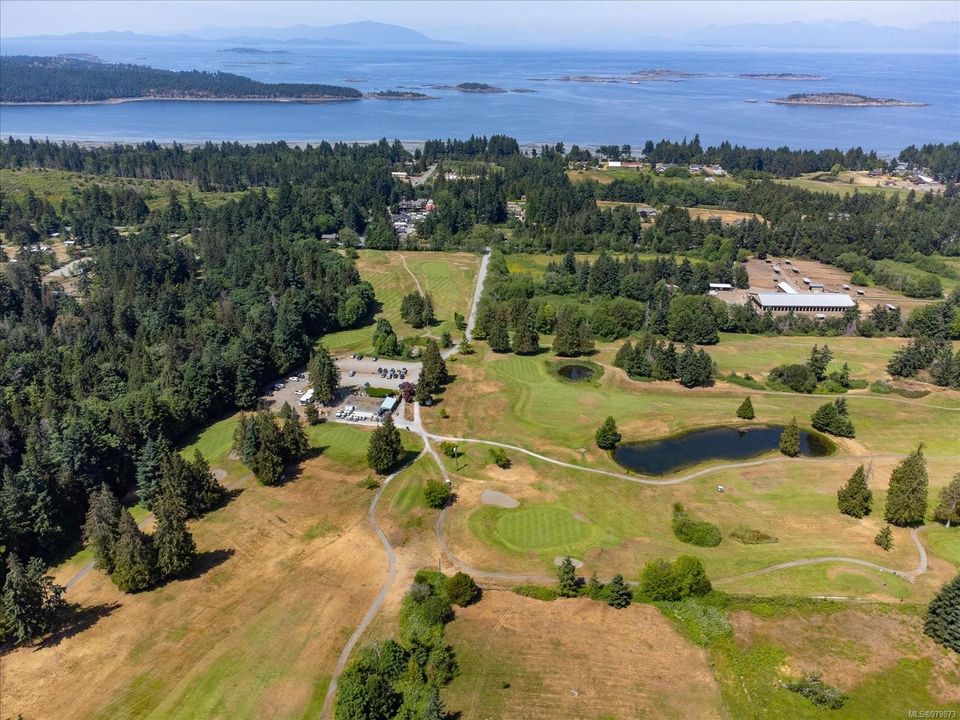 Photo 6 at 7555 Fernmar Road, Upper Lantzville, Nanaimo