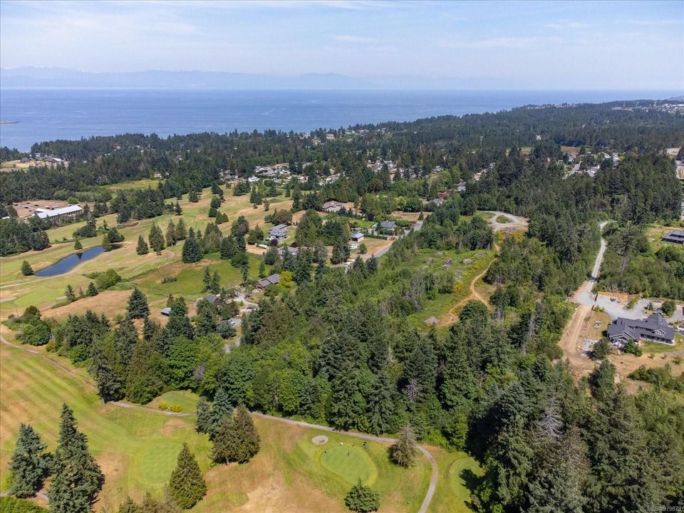 Photo 8 at 7555 Fernmar Road, Upper Lantzville, Nanaimo