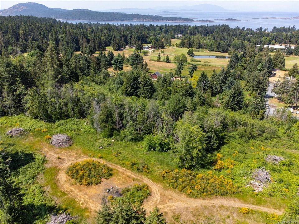 Photo 18 at 7555 Fernmar Road, Upper Lantzville, Nanaimo