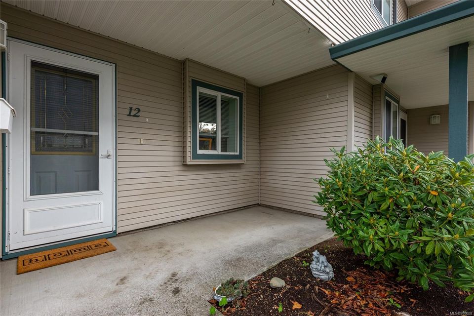 Photo 2 at 12 - 2317 Dalton Road, Willow Point, Campbell River